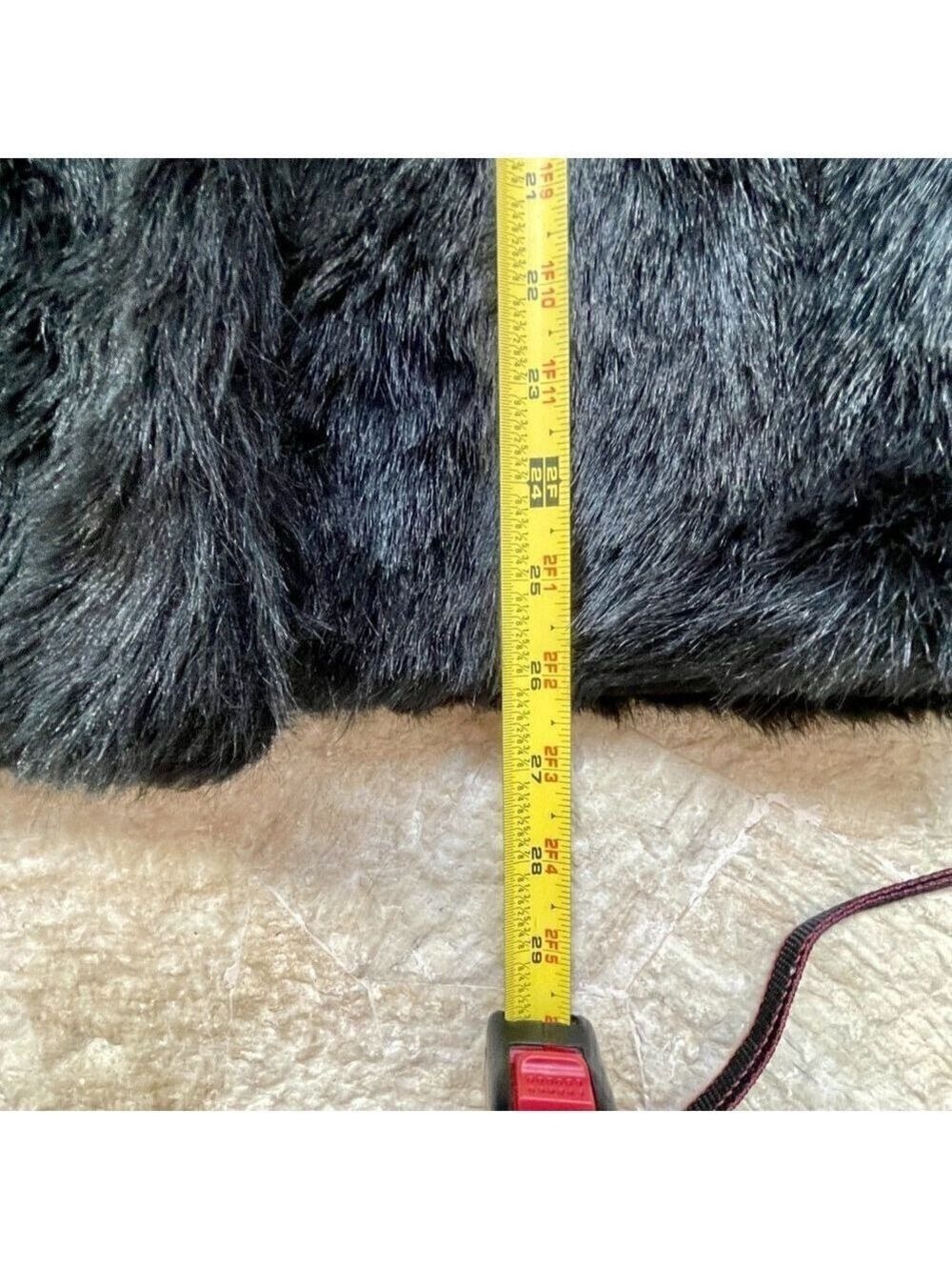 PJK Patterson J. Kincaid Black Shaggy Faux Fur and Faux Leather Vest, Size M/L - Picture 10 of 10